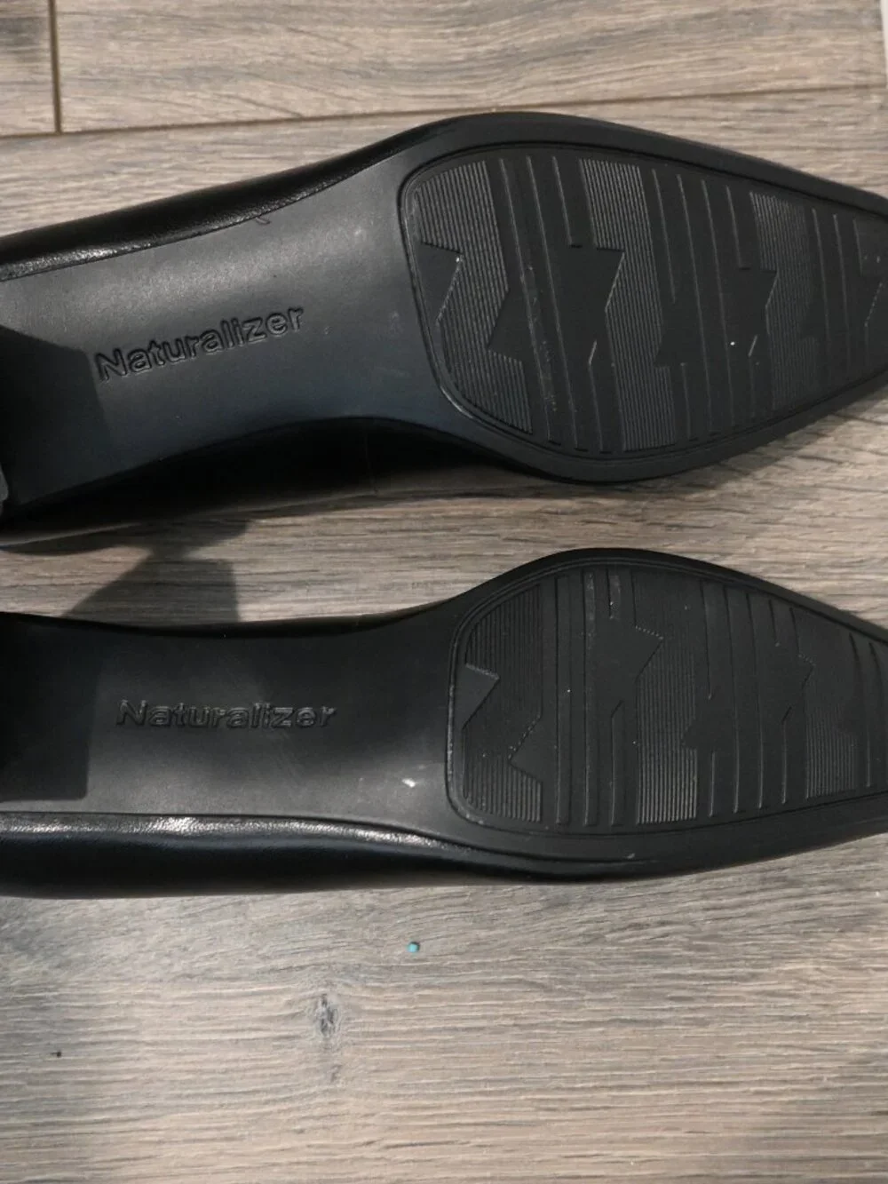 Naturalizer 835N03 Women Black Leather Block Heel Shoe Size 7.5 M Square Toe